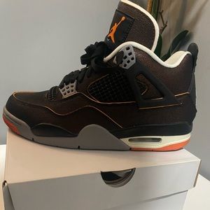 Air Jordan 4 SE, size 8W Starfish